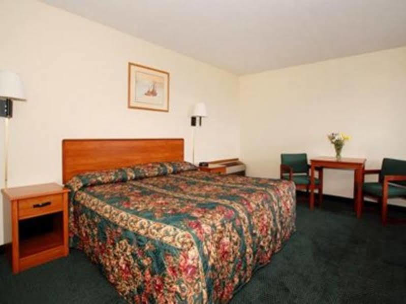 אלקהארט Econo Lodge מראה חיצוני תמונה