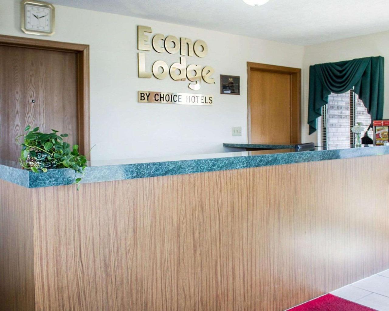 אלקהארט Econo Lodge מראה חיצוני תמונה